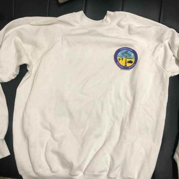 Vintage sweatshirt from 90s - Picture 2 of 3